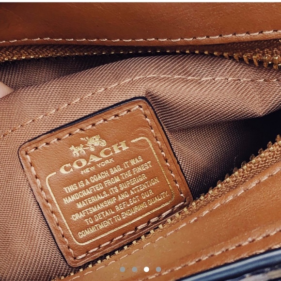 COACH SWAGGER 20 Colorblock Embossed Carryall - Picture 5 of 6